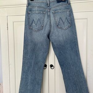 Mother Denim jeans high waist. So cute! Size 27